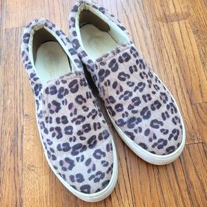 American eagle outfitters leopard print shoes